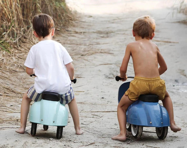 PRIMO Ride On Moped